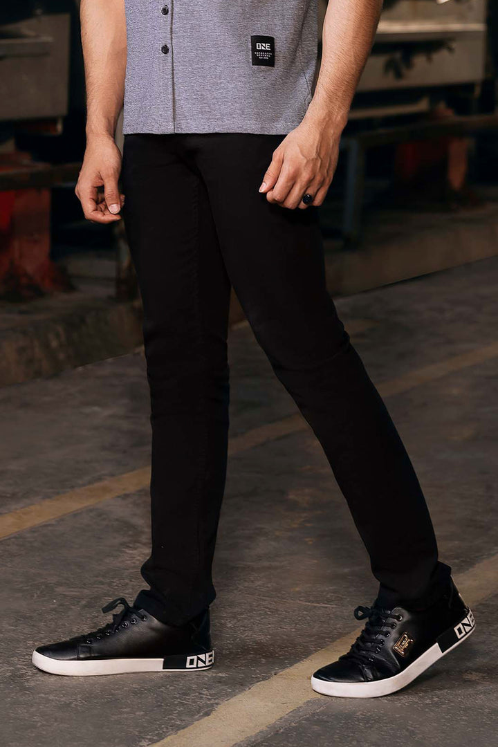 Basic Slim Jeans