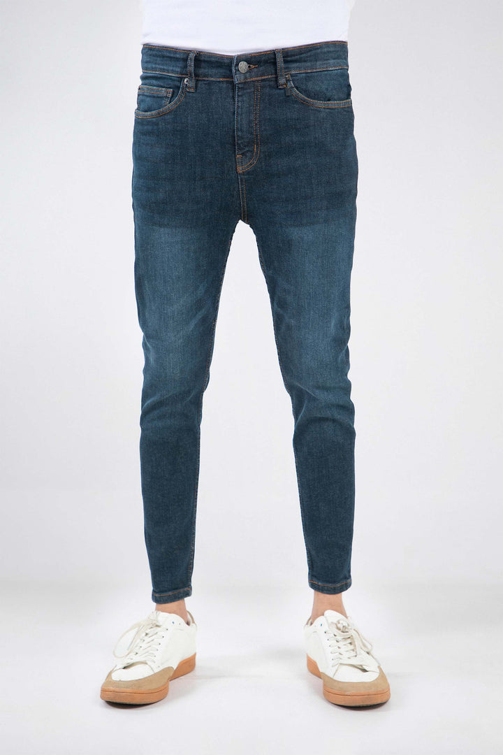 Cropped Tapered Jeans