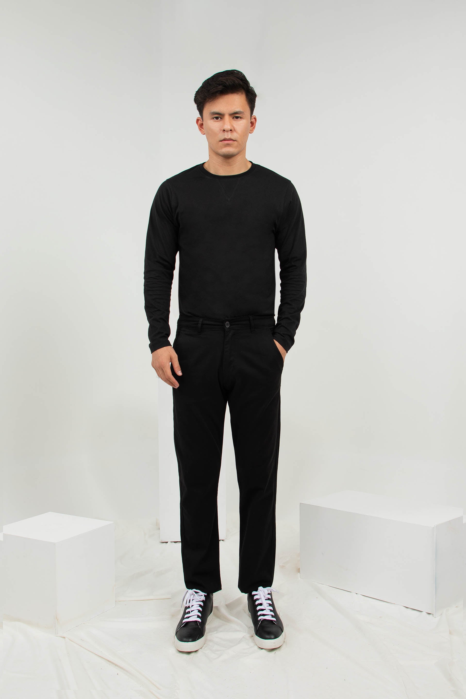 Regular Chinos Black