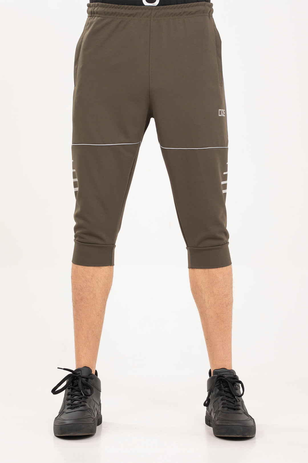 3-Quarter Gym Pants