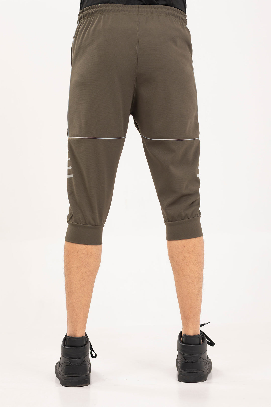 3-Quarter Gym Pants