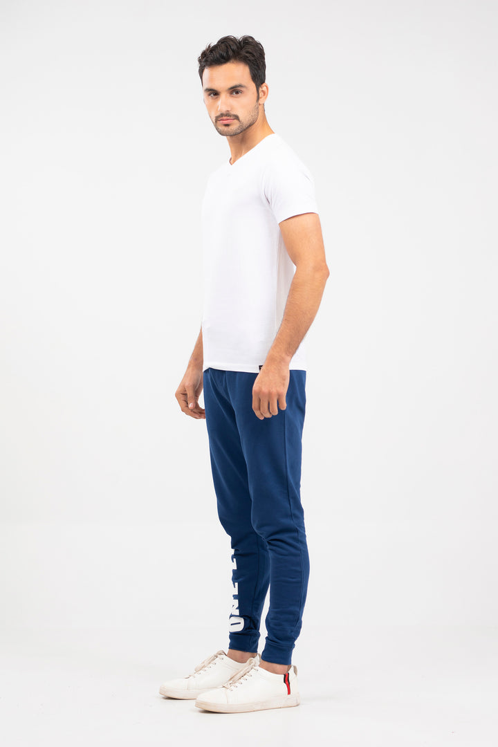 Basic V-neck