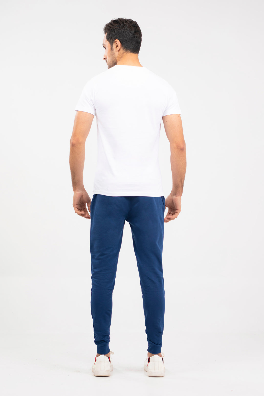 Basic V-neck