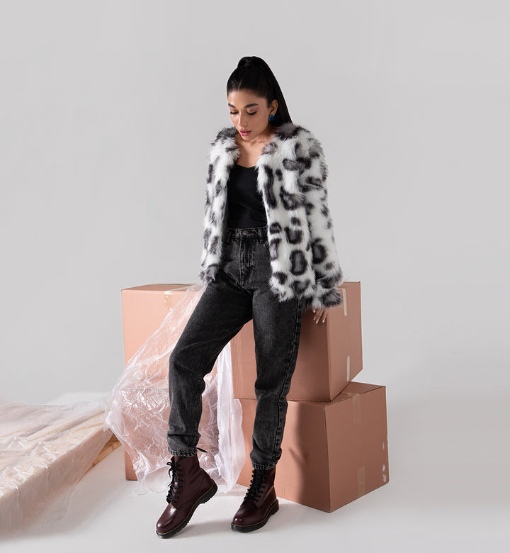 Faux Fur Coat White/Black