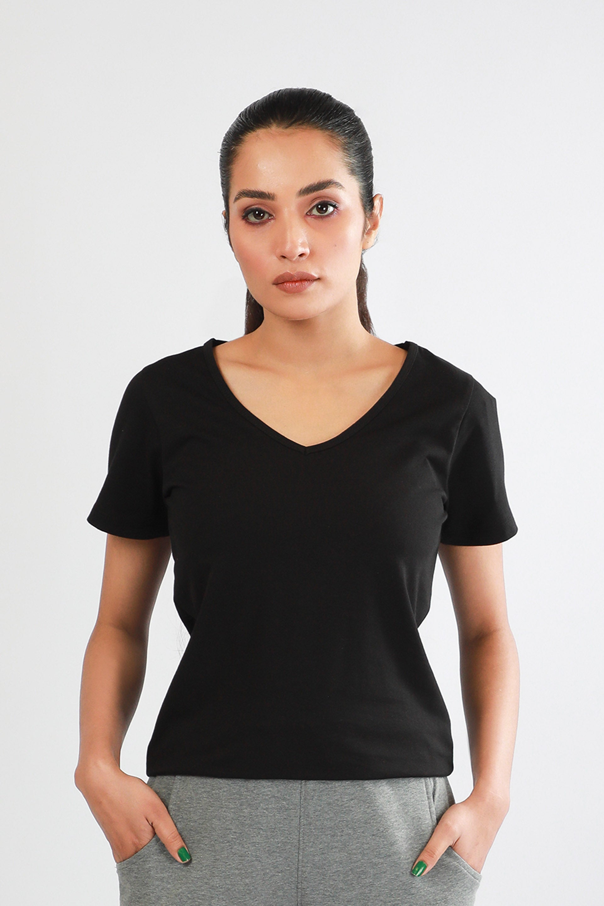 V-Neck Tee Black