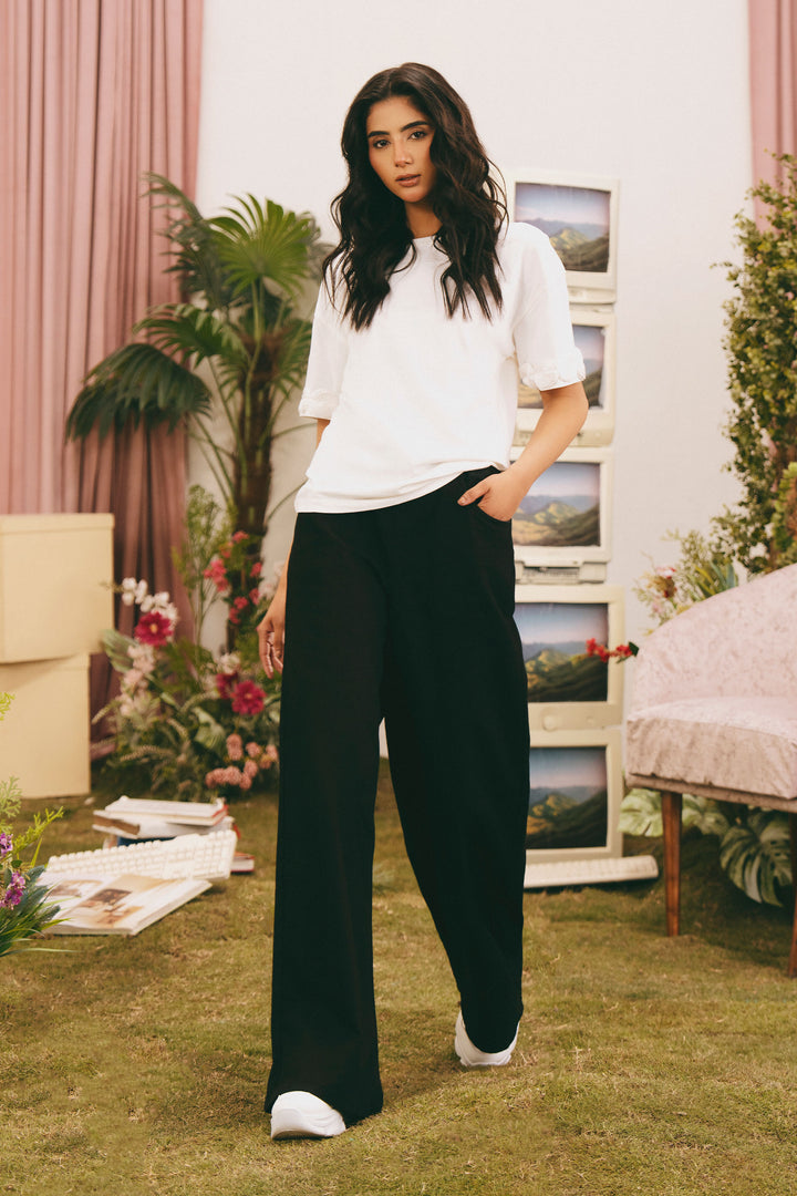 Basic Wide Leg Jeans