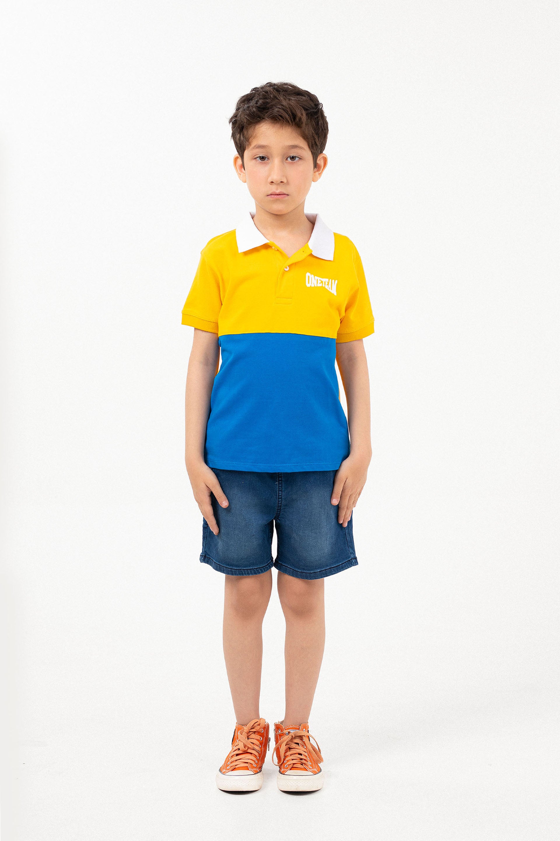 Contrasting Polo Blue/Yellow