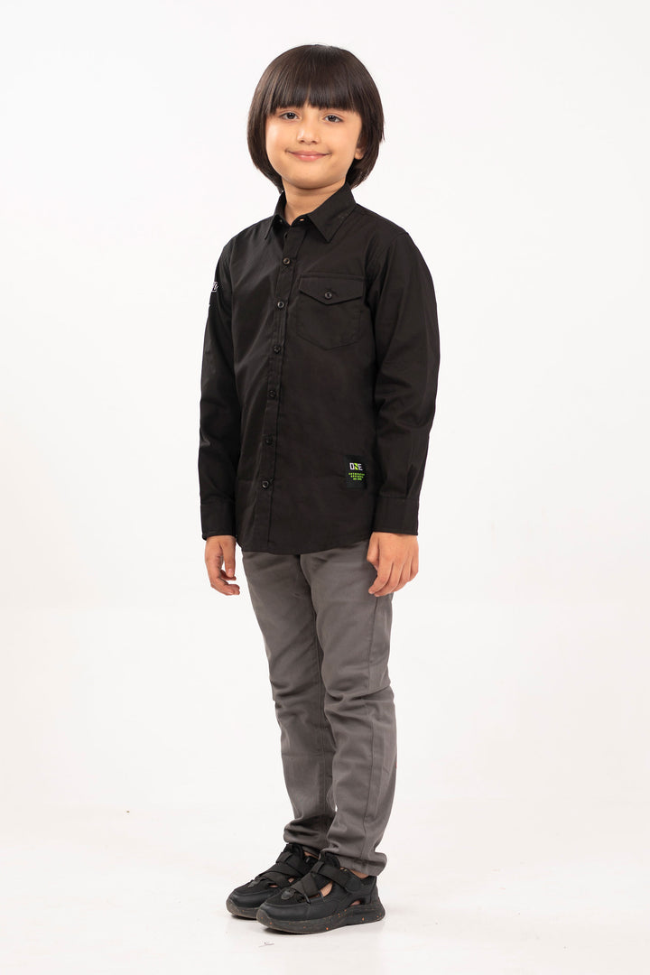 Flap pocket shirt