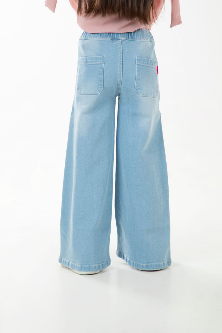 Basic Wide Leg Jeans