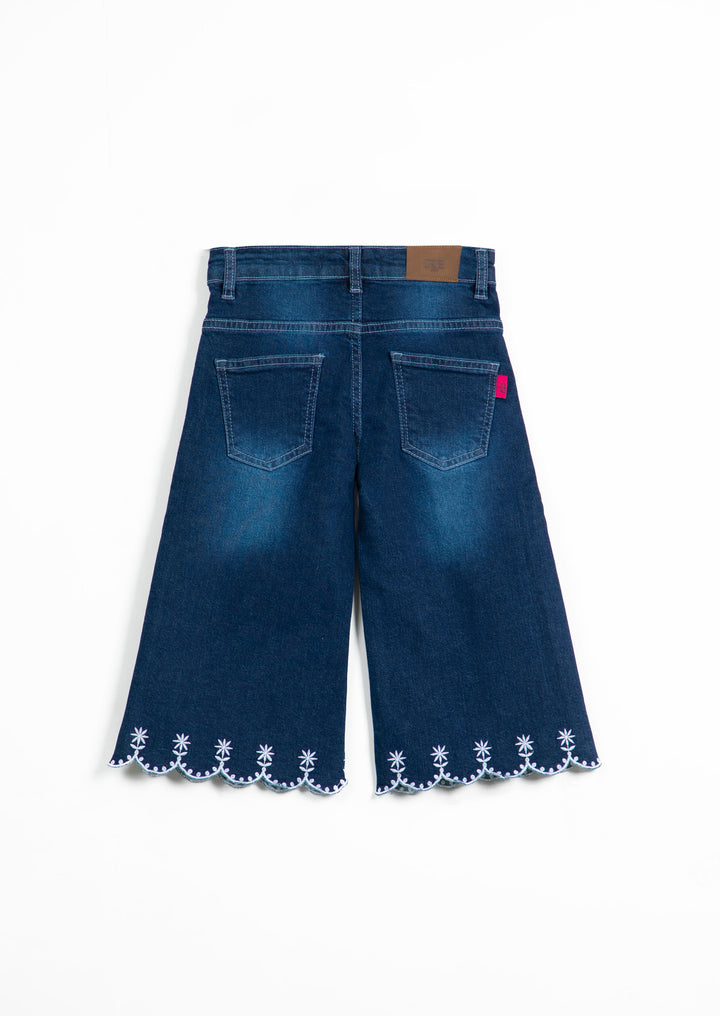 Cropped Embroidered Jeans