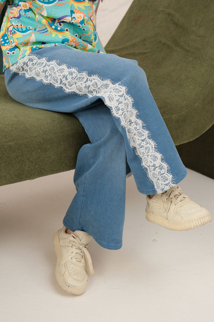 Laced Wide Leg Jeans