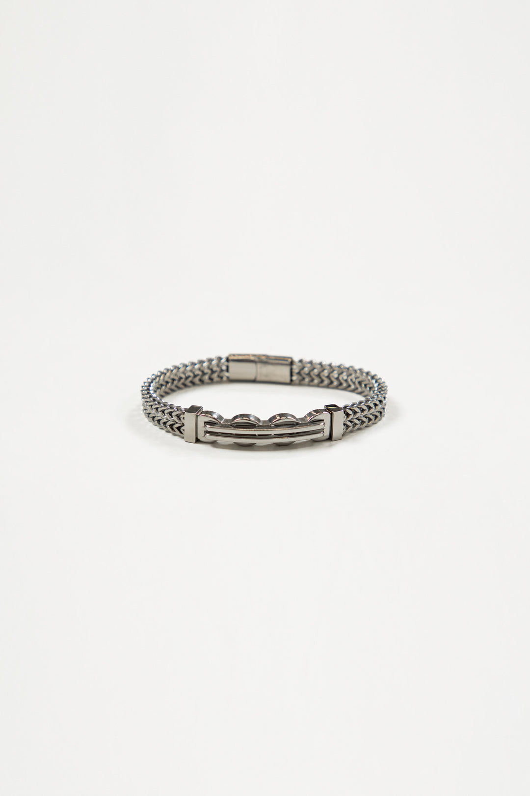 Metallic Chain Bracelet