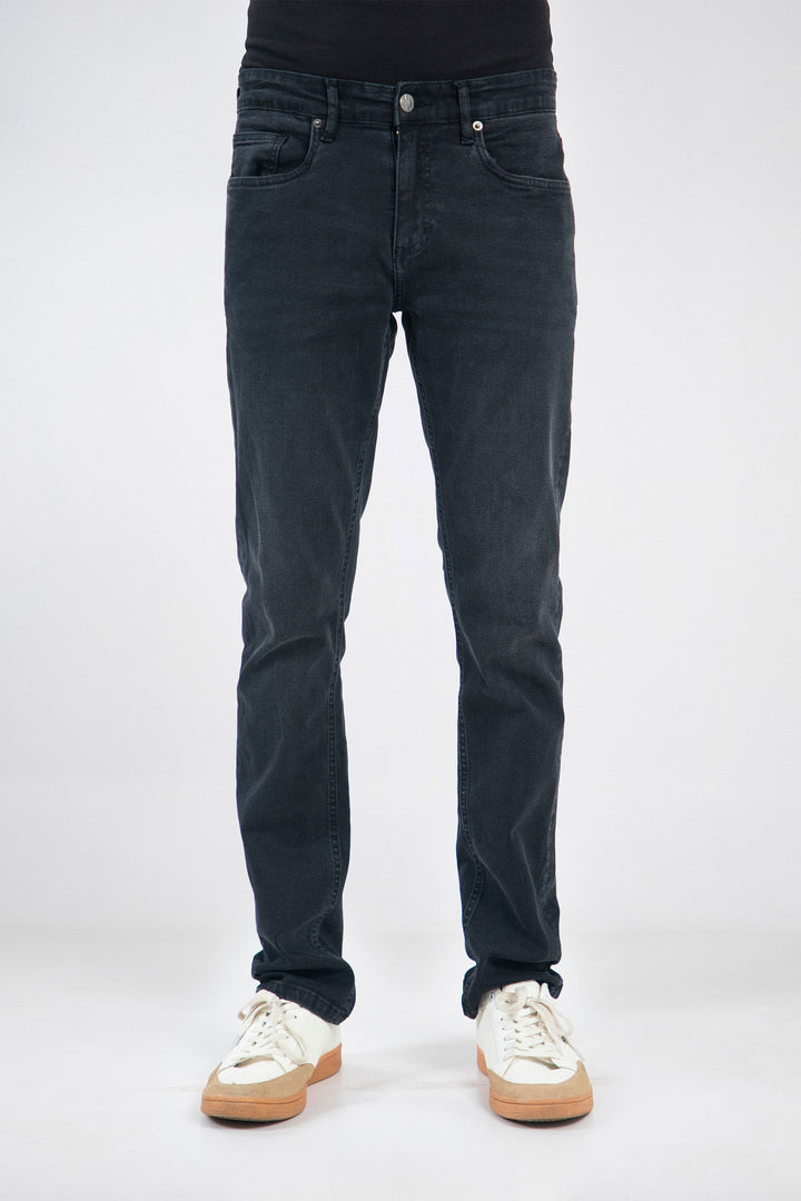 Basic Slim Jeans