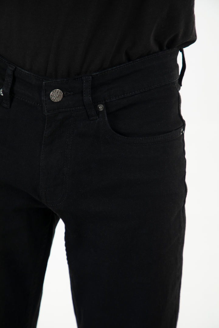 Basic Slim Jeans