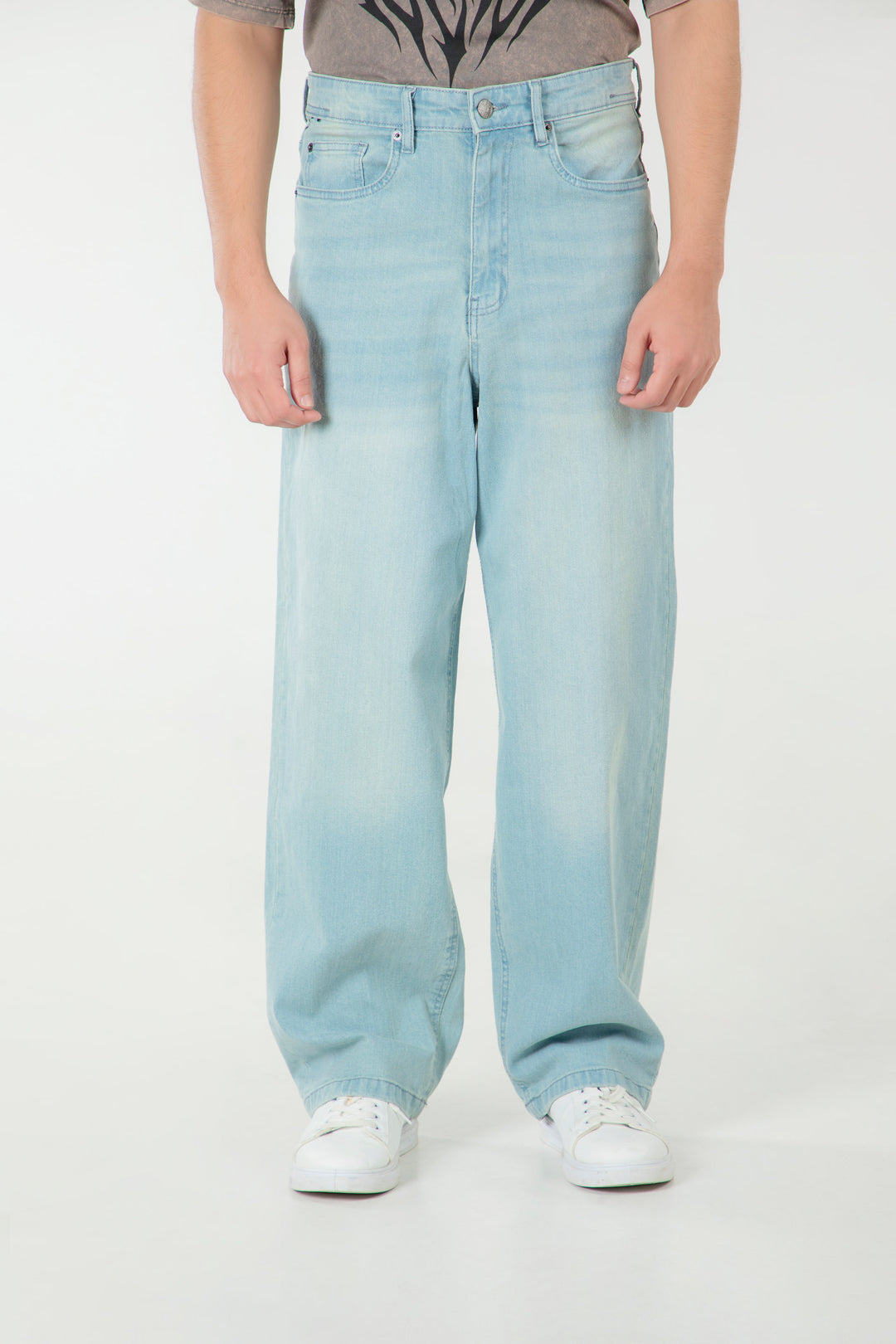 Washed Baggy Jeans