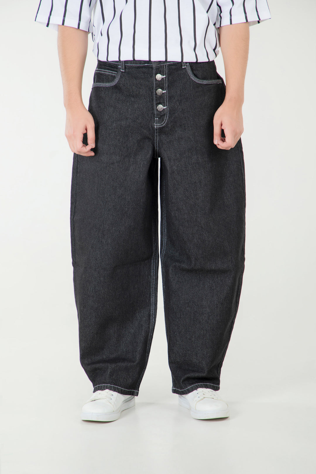 Barrel Fit Jeans