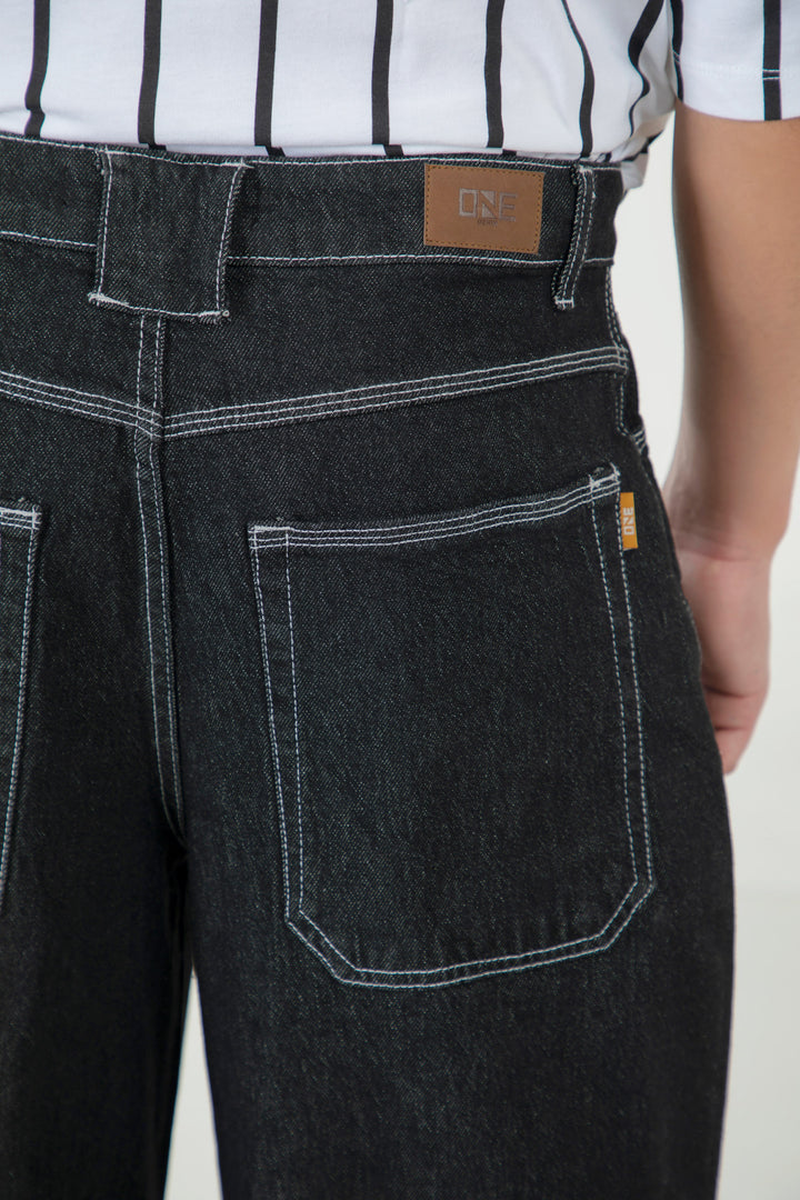 Barrel Fit Jeans