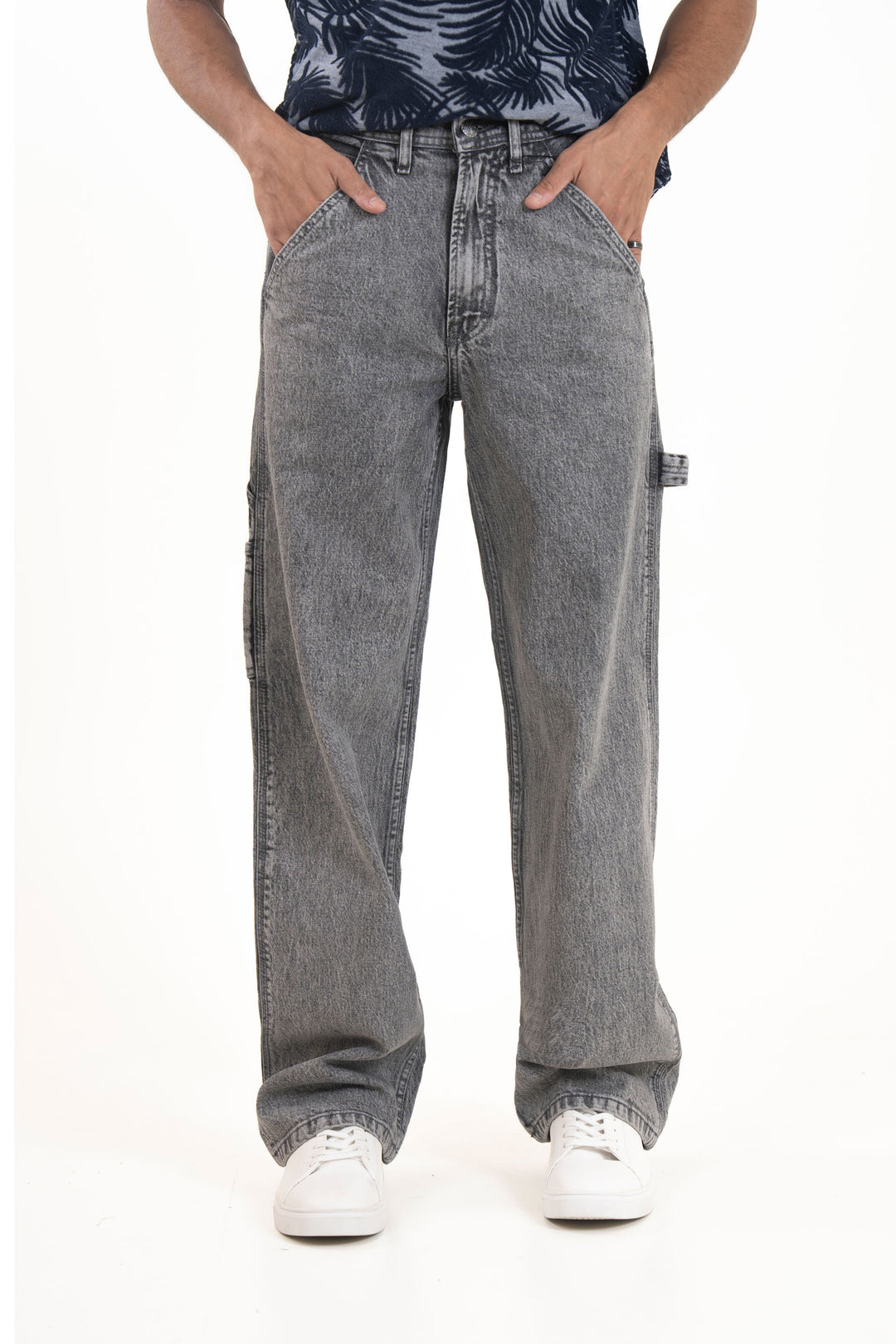 Loose Straight Jeans