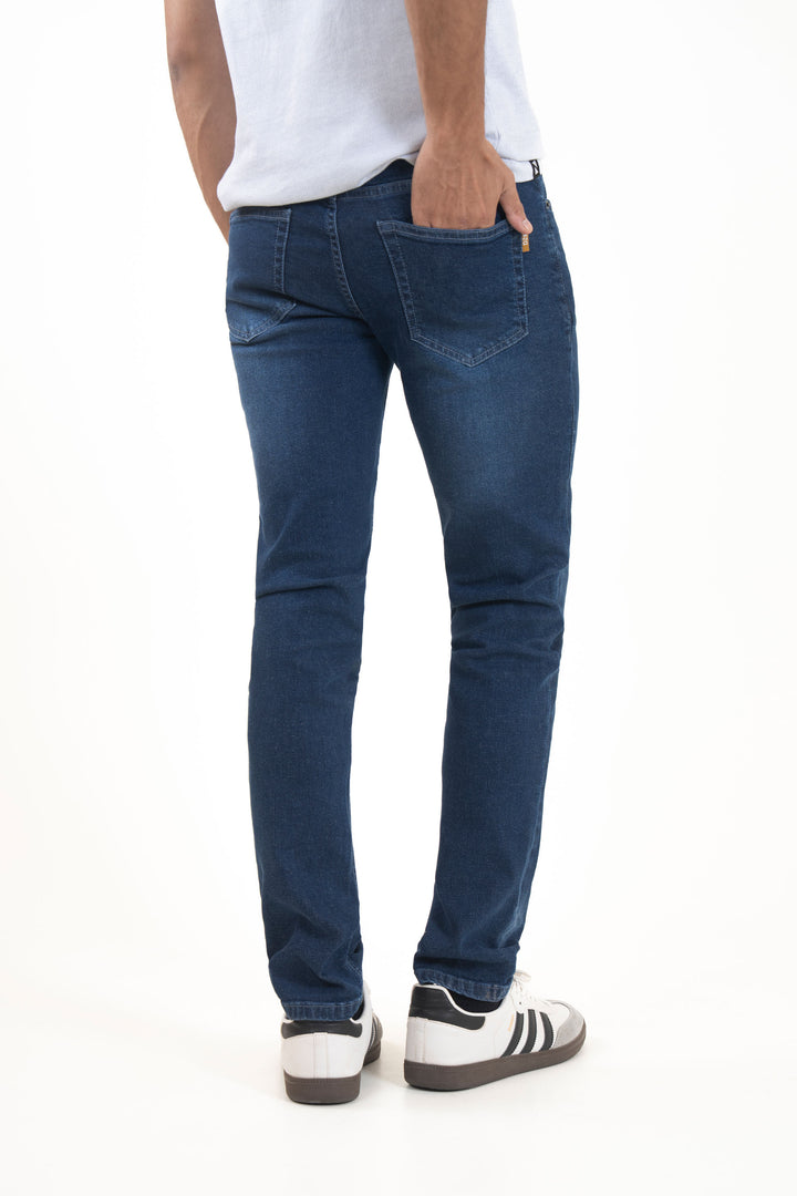 Basic Slim Jeans