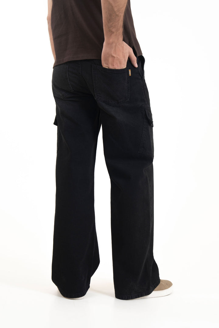 Wide Leg Cargo Jeans