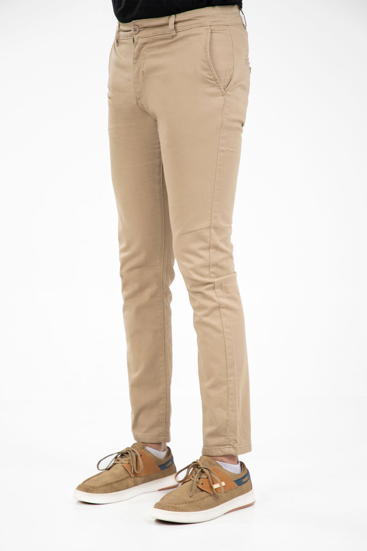 Basic Slim Chinos