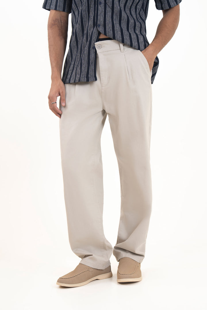 Relax Tapered Chinos