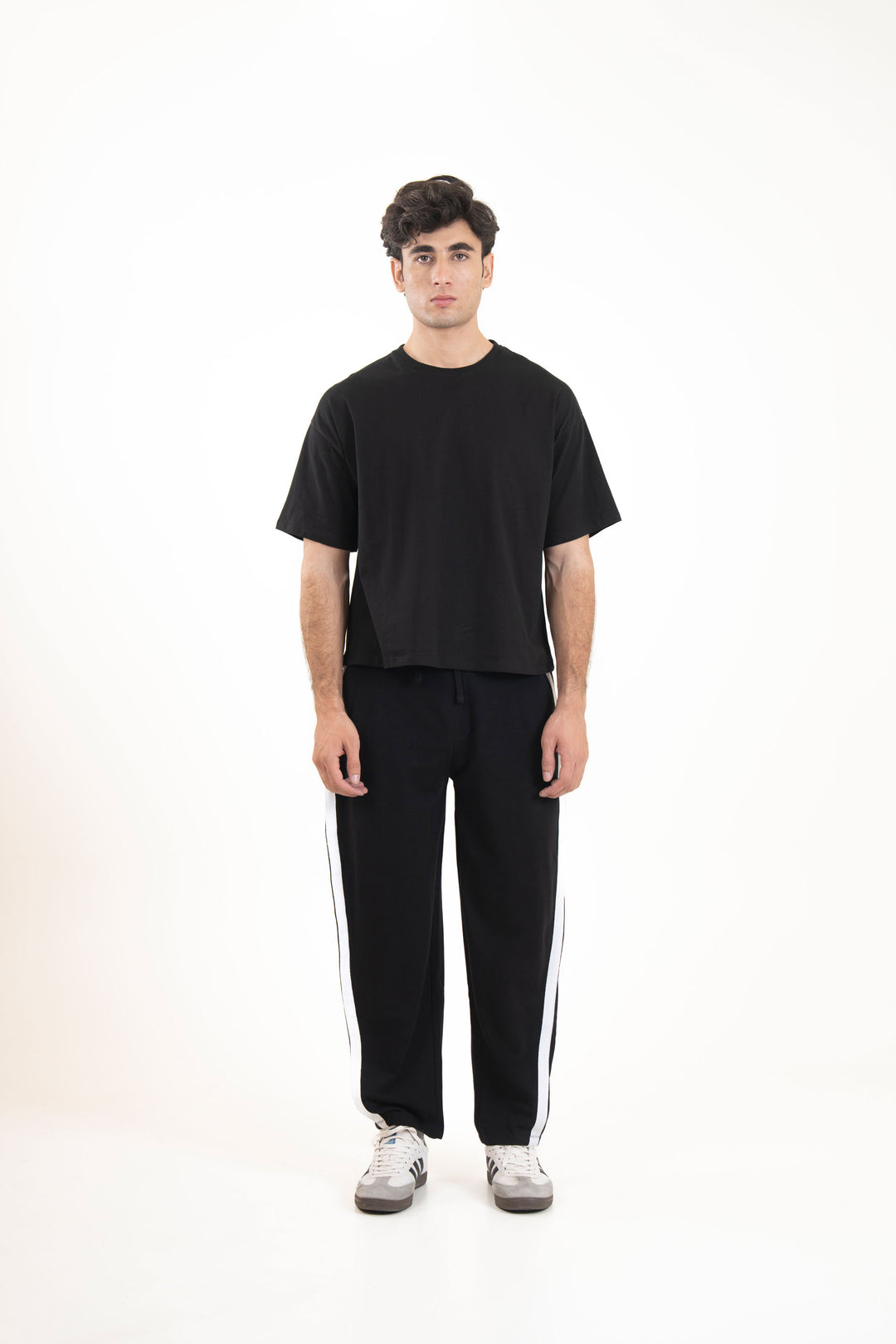 Relax Pleated Trousers