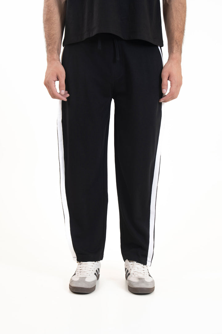 Relax Pleated Trousers