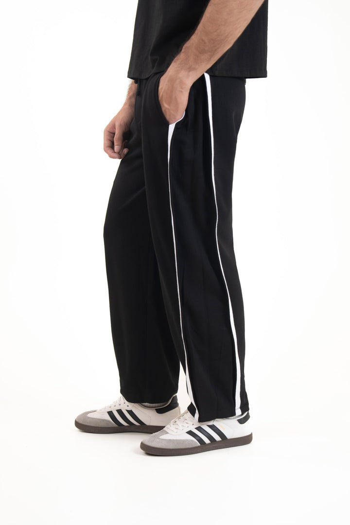 Relax Pleated Trousers