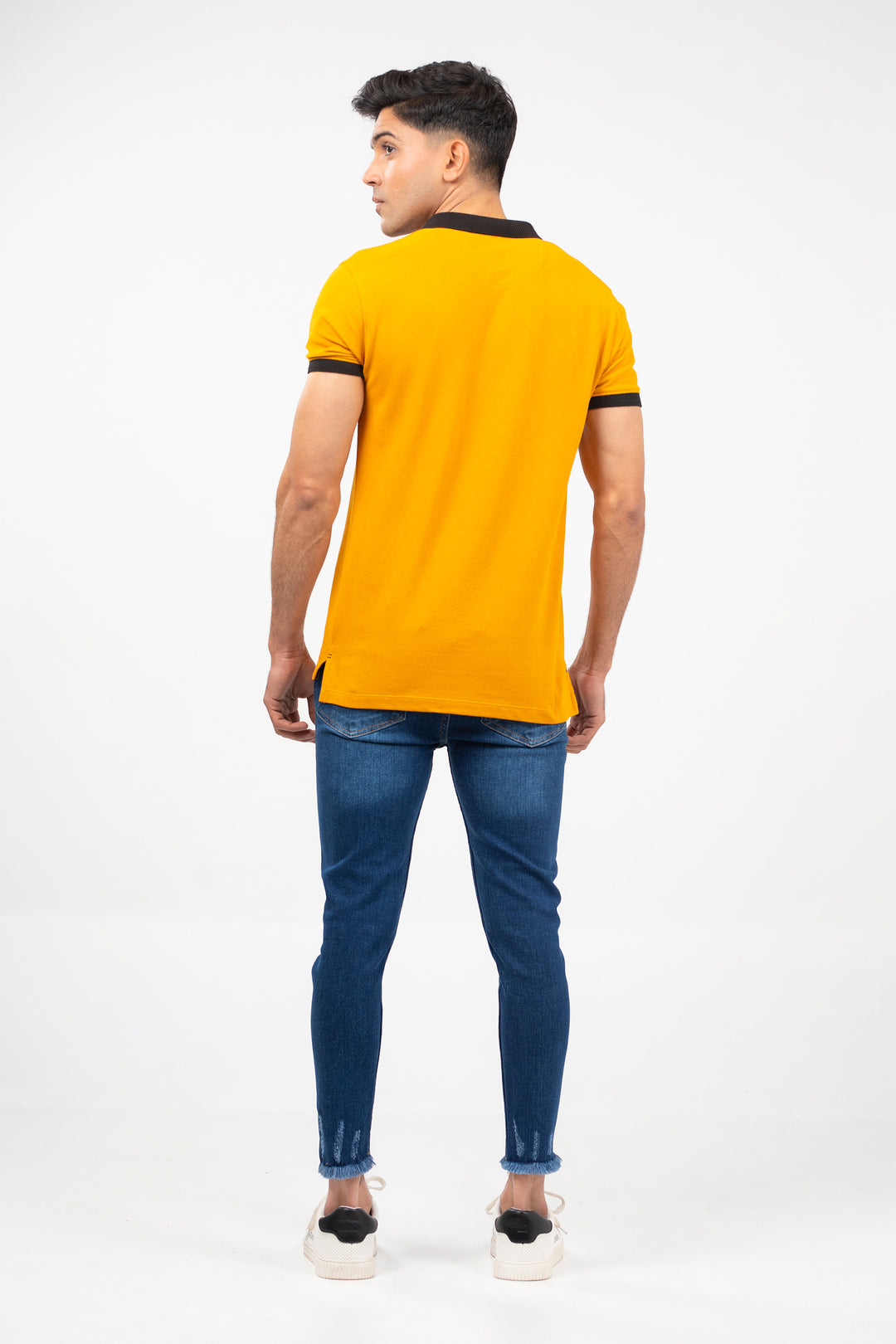 Contrasting Polo