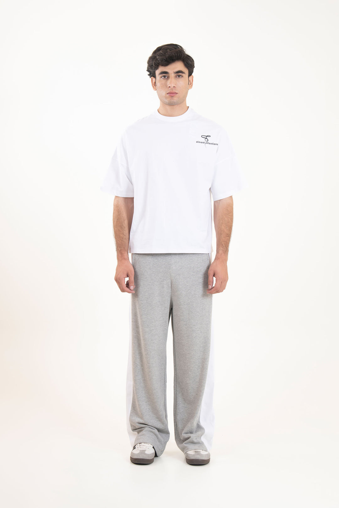 Oversize Graphic Tee