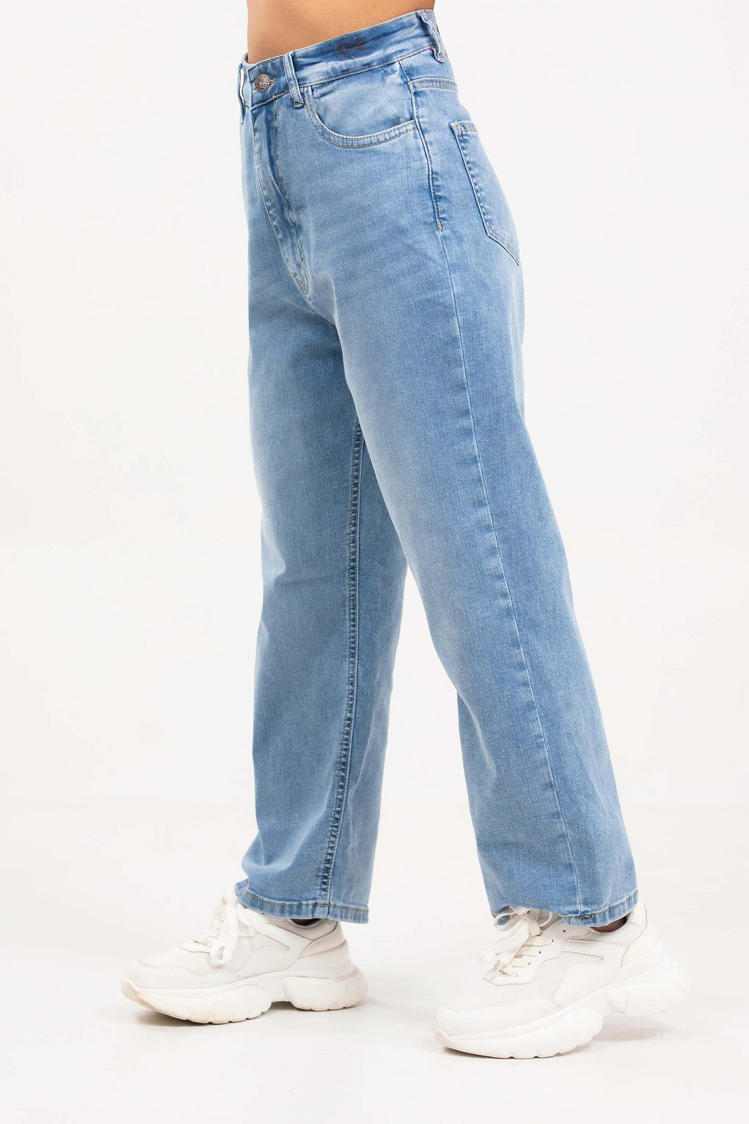 Cropped Straight Jeans