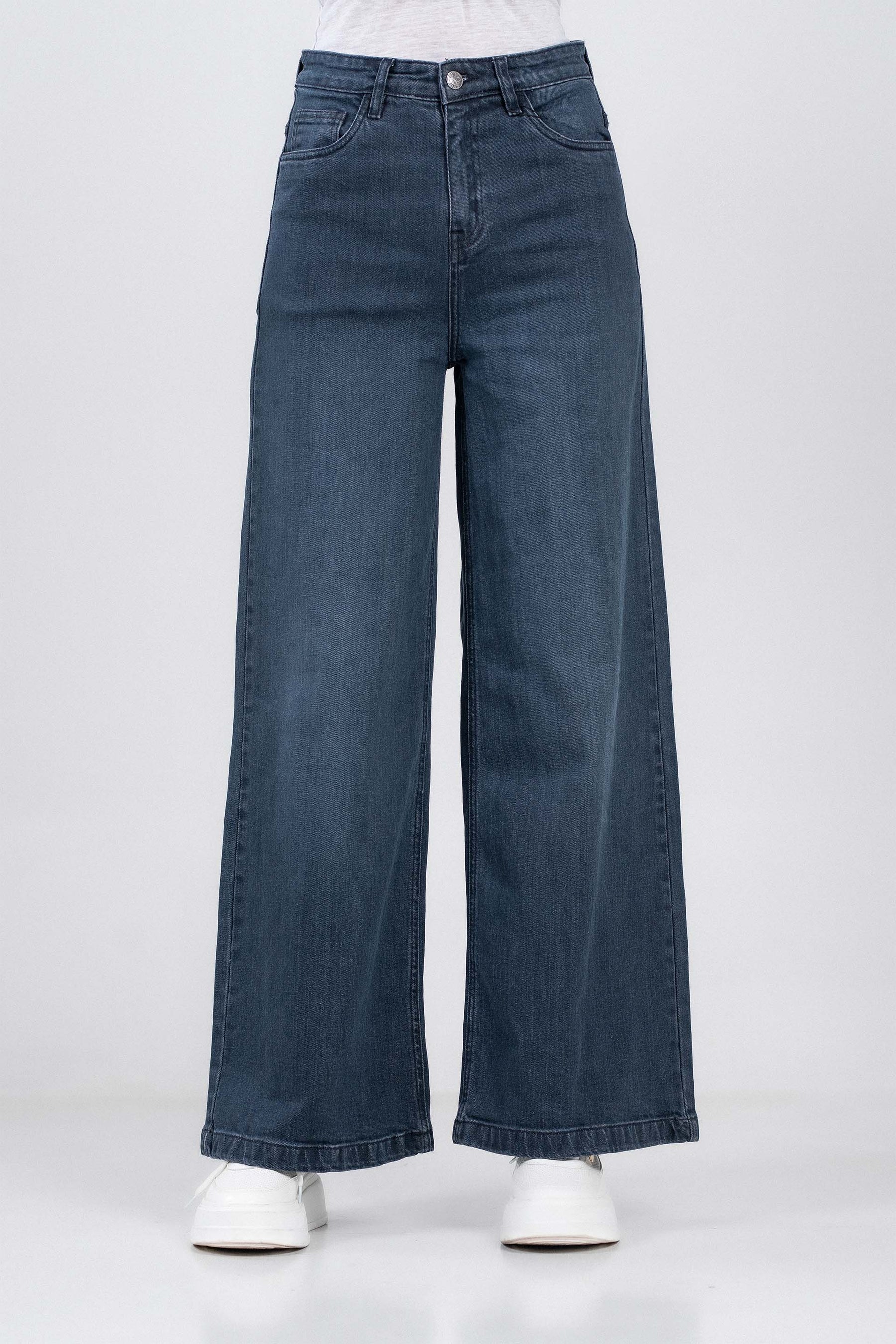 Baggy fit denim for men