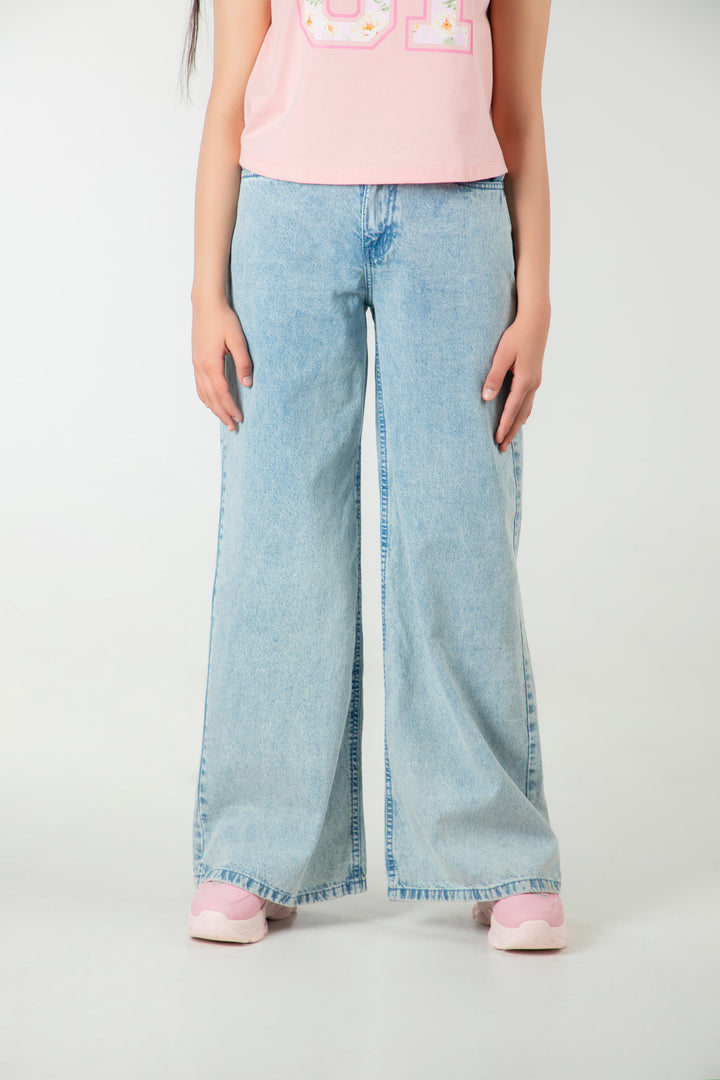 Washed Wide Leg Jeans