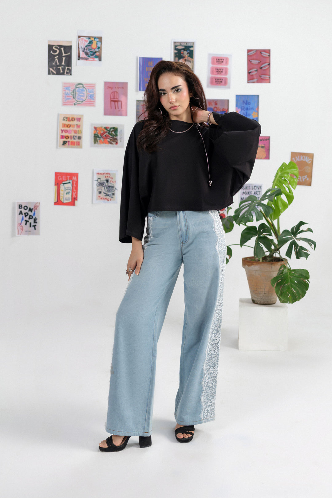 Laced Wide Leg Jeans