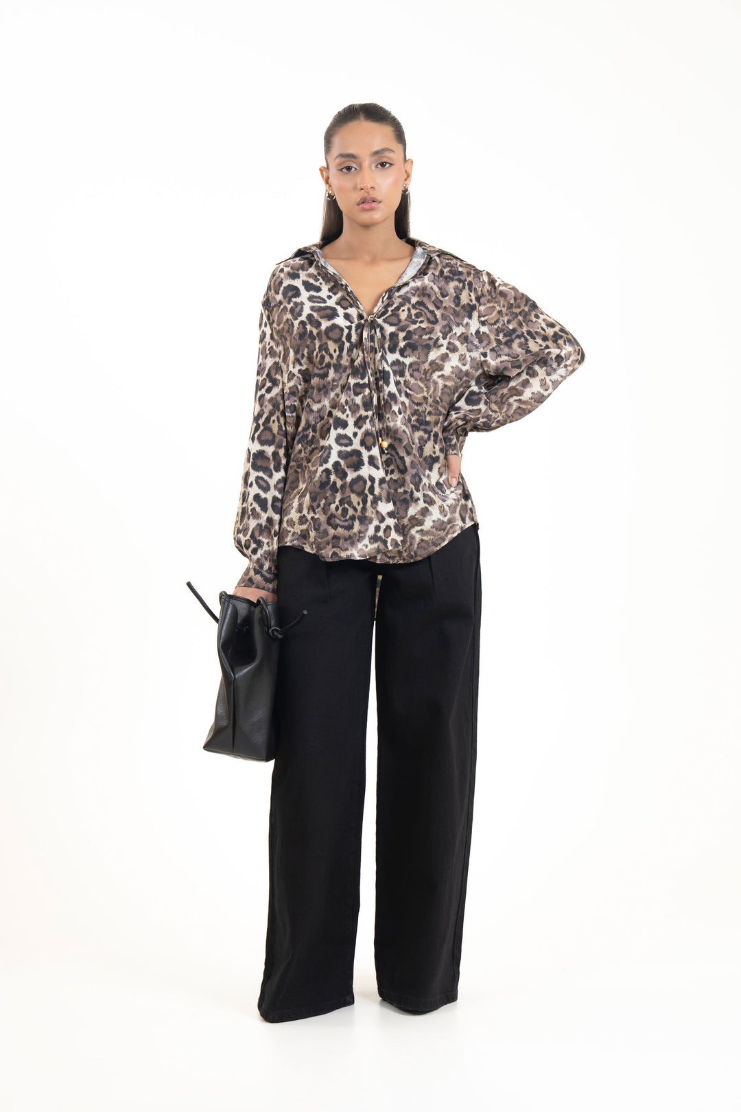Pleated Wide Leg Jeans