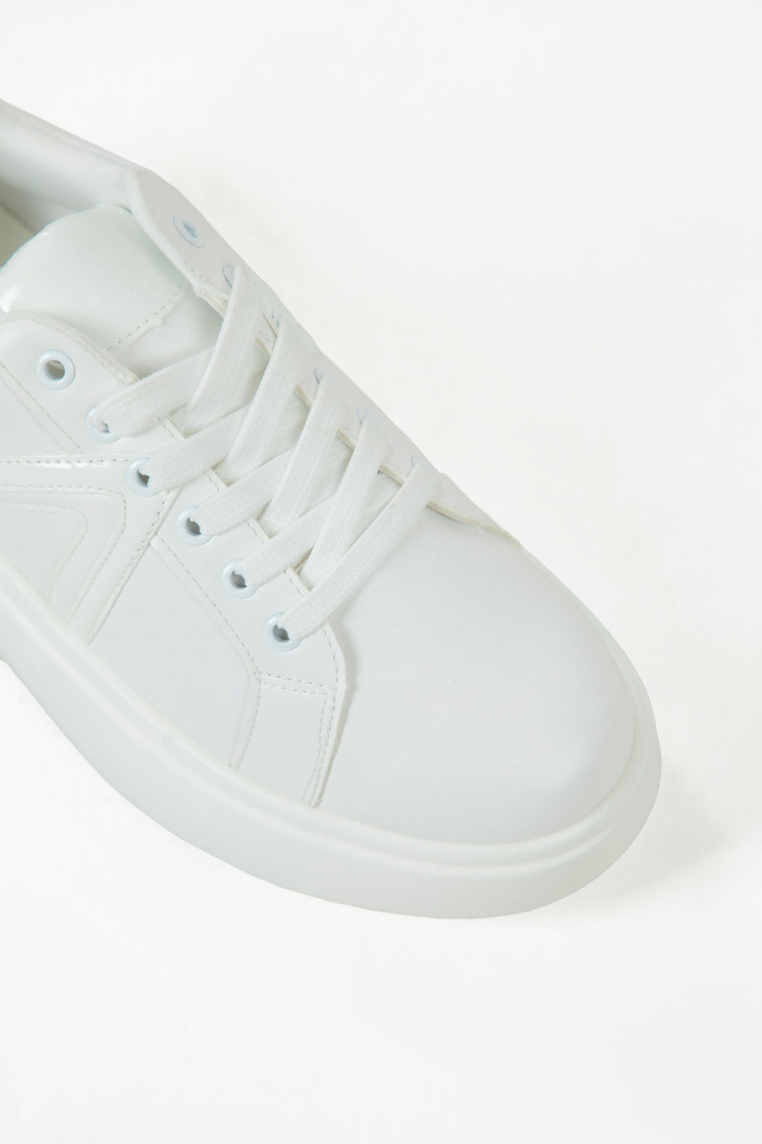Contrasting Sneakers