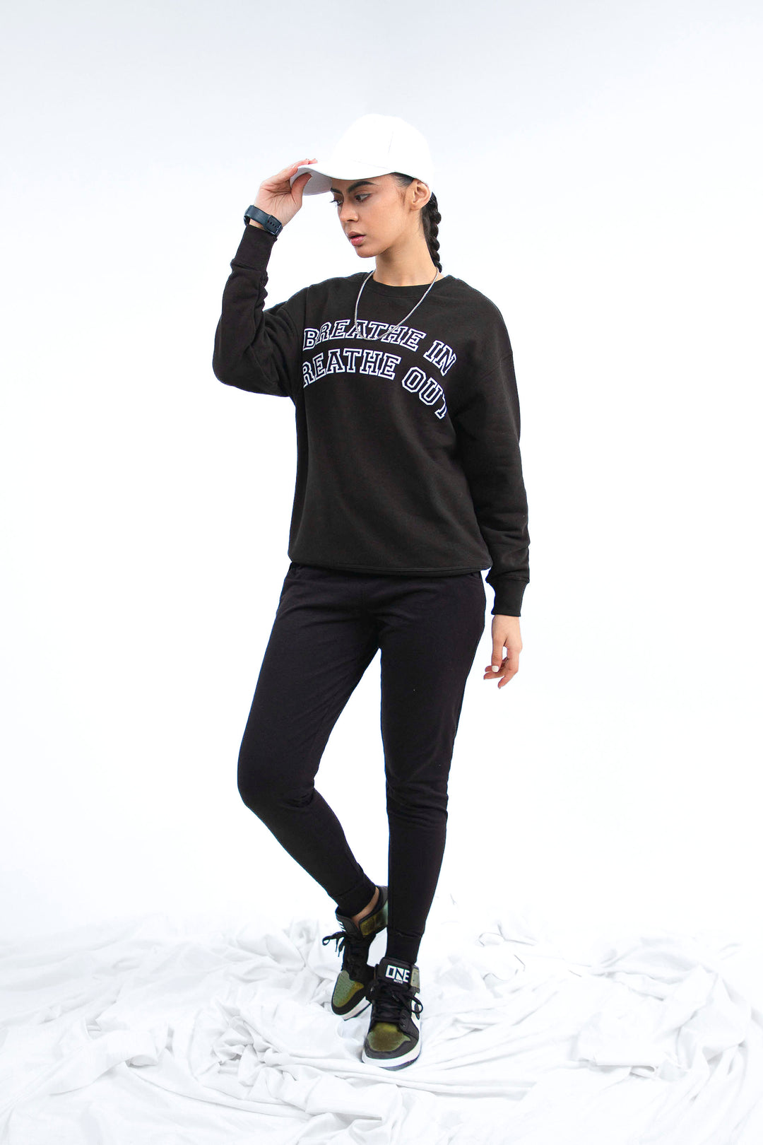 Statement Sweatshirt Black