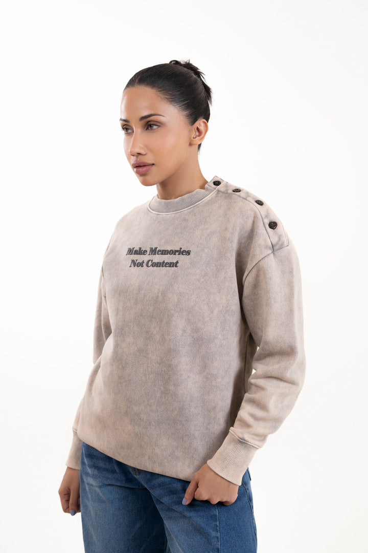 Washed Buttoned Sweatshirt