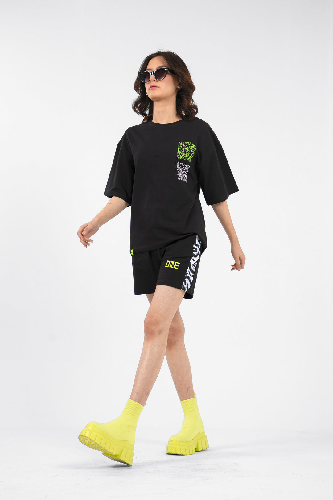 Oversize Graphic Tee Black