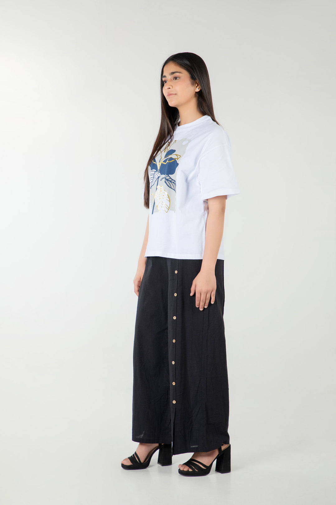 Baggy Graphic Tee