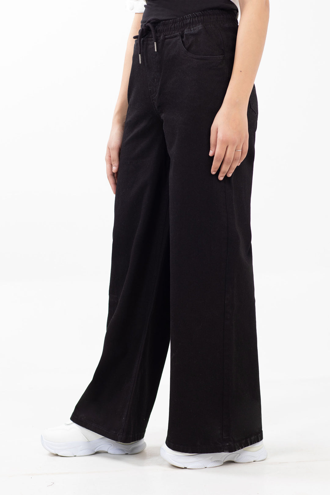 Basic Wide Leg Jeans