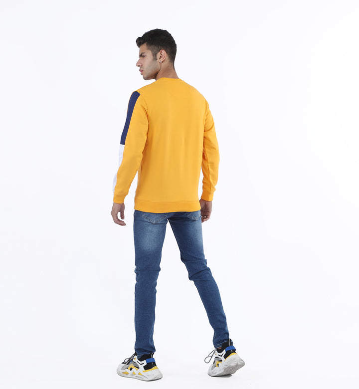 Grapic Sweatshirt Mustard