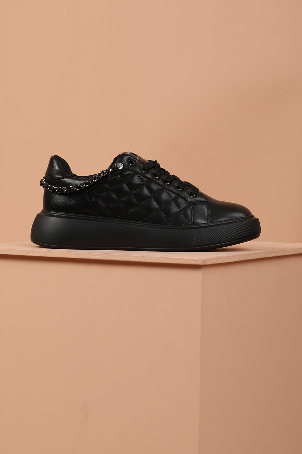 Quilted Sneakers Black (7302703546519)