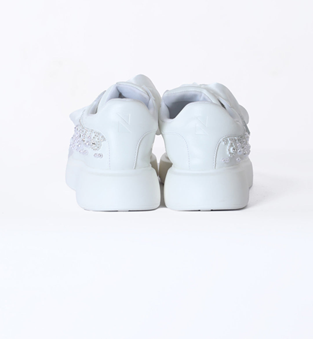 Embellished Sneakers White (7510120398999)