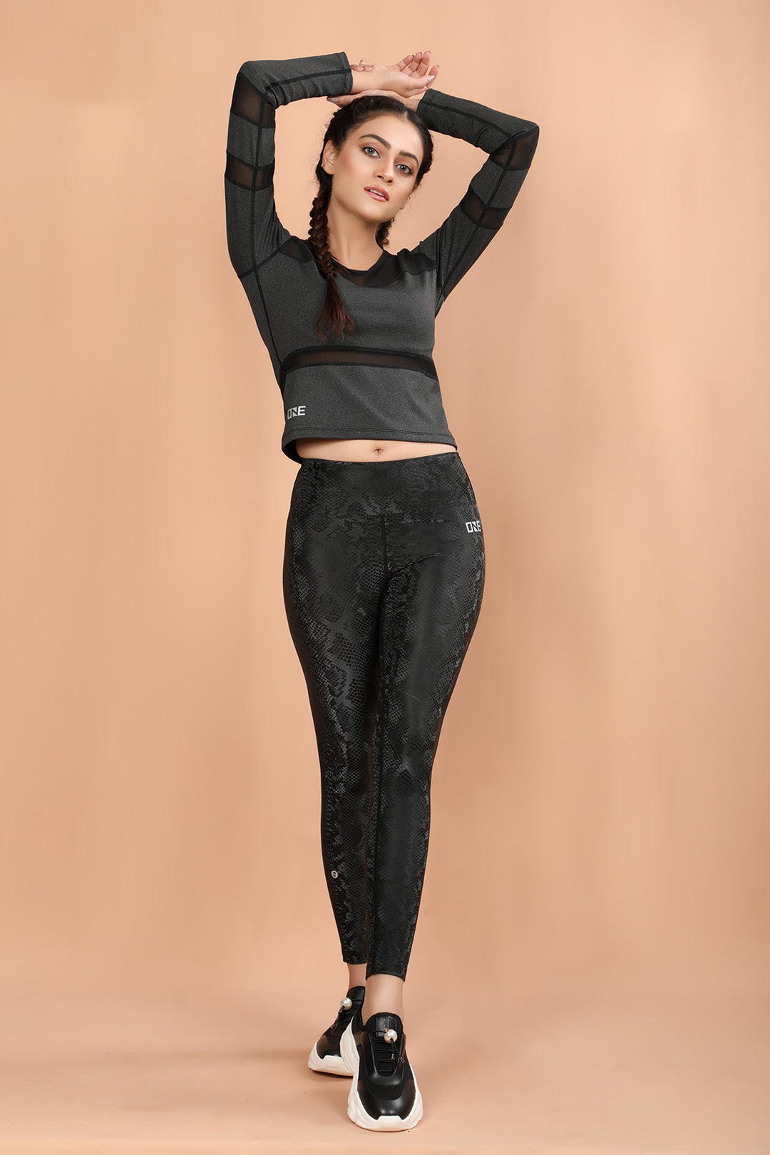 Cropped Tee Black (7335236010135)