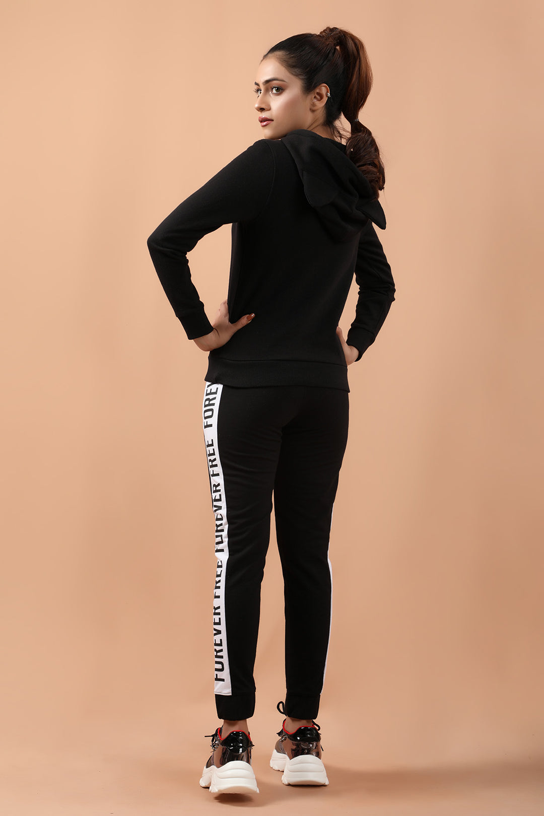 Ear Hoodie Black (7170523562135)