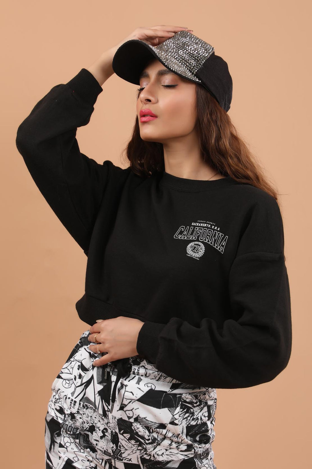 Cropped Sweatshirt Black (7302706954391)