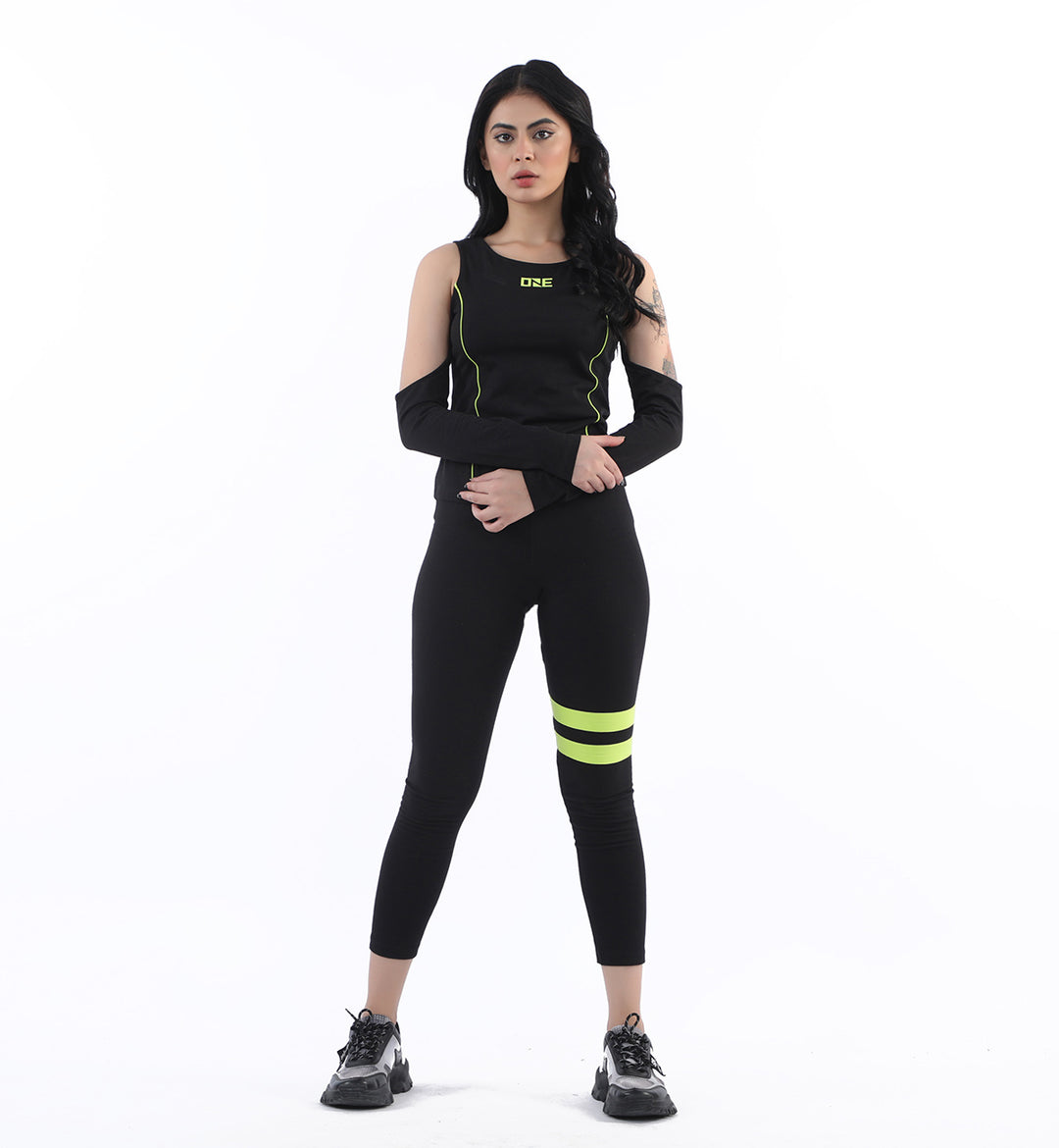 Sports Top Black