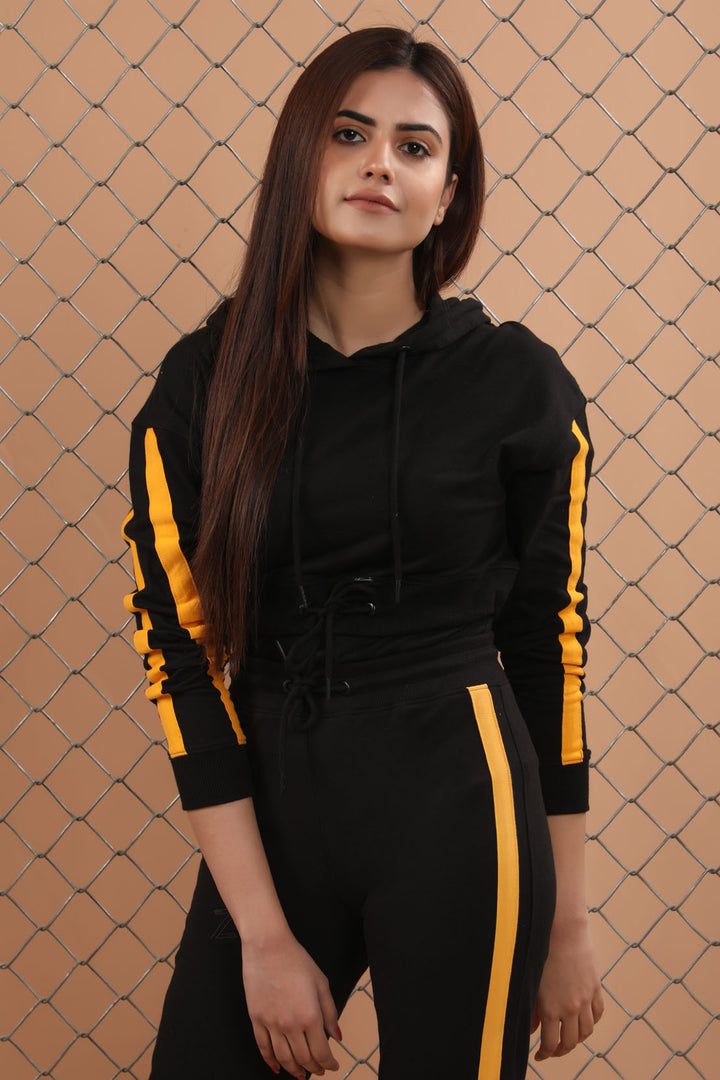 Cropped Hoodie Black (7349415084183)